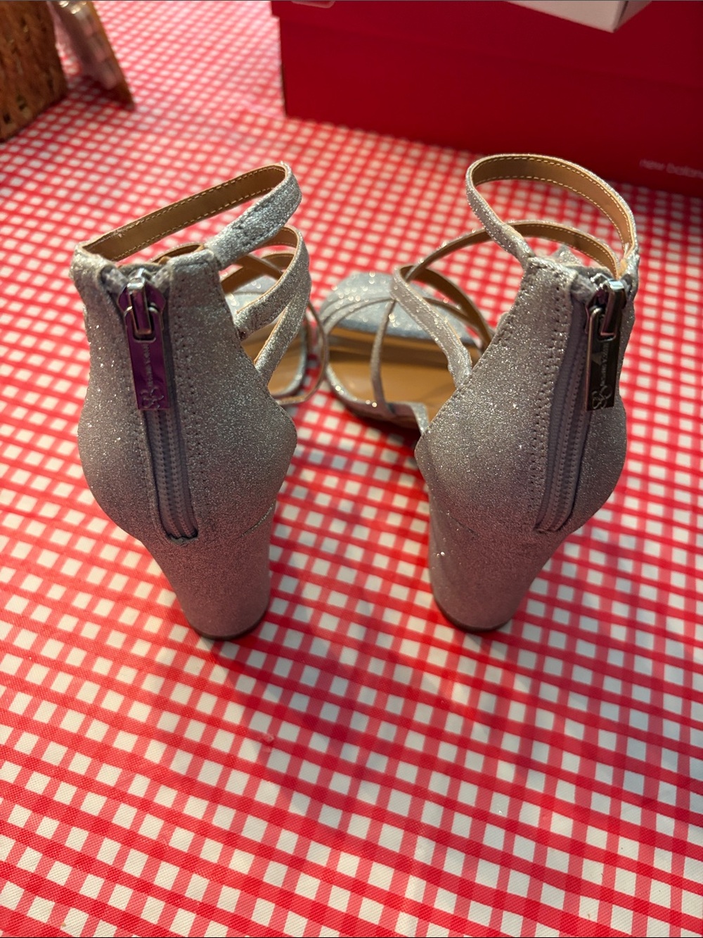 Jessica Simpson size 7m silver strap high heels - Picture 4 of 9